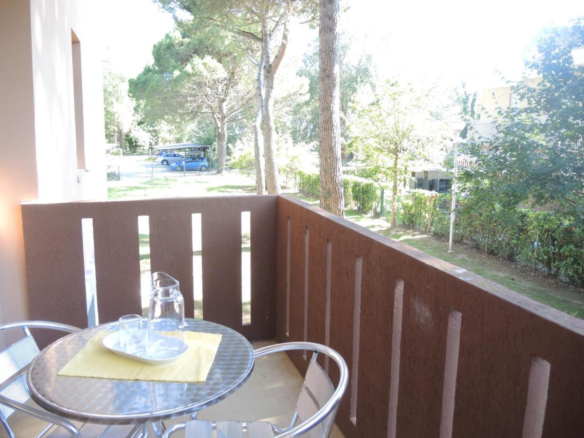 Condominio Corinzia Bibione Exterior foto