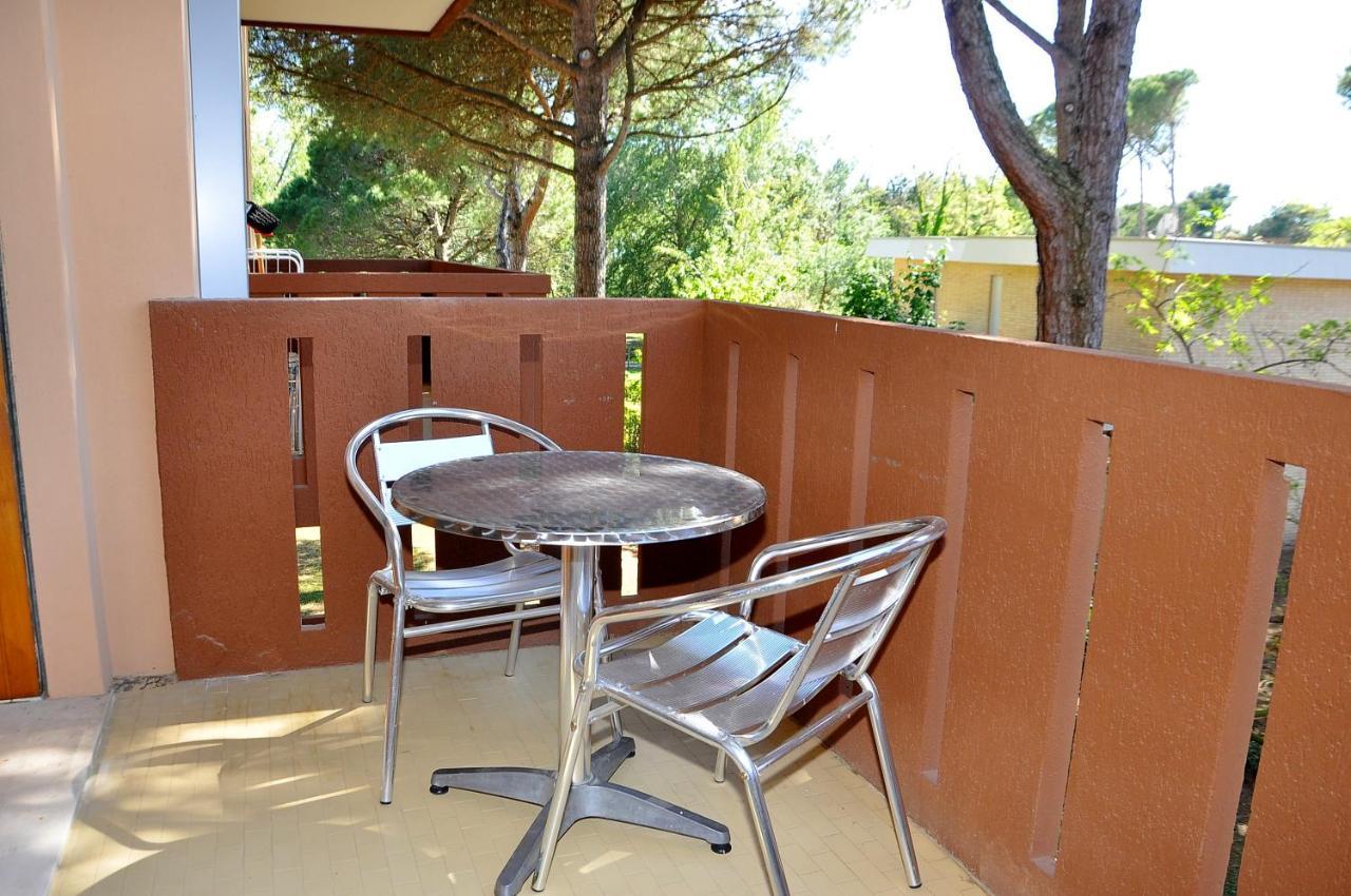 Condominio Corinzia Bibione Exterior foto