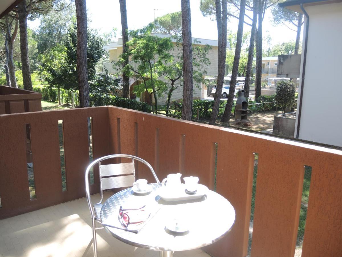 Condominio Corinzia Bibione Exterior foto